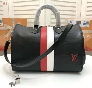 Vuitton Super Louis Vuitton Chức năng Kawaii Aspect Powerup Easy -to -use Style Bag Black Pink White 3 Màu sắc