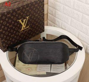 4 -Molor Lựa chọn túi eo Louis Vuitton Louis Vuitton năm nay được đánh giá rất cao sản phẩm phổ biến!