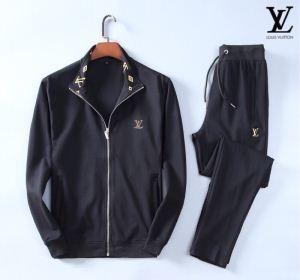 Áo khoác Louis Vuitton Nam mềm mại nhẹ nhàng phù hợp tiết trời mùa thu LV