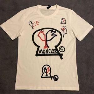 Các thương hiệu nổi bật là Moncler Moncler Moncler ngắn mới nhất T -Shirt Phổ biến Thương hiệu mới / Mùa hè Tác phẩm mới _ Moncler Moncler_ Thương hiệu giá rẻ 