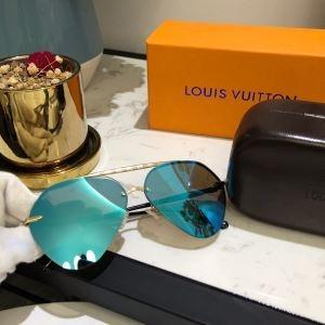 Kính râm Louis Vuitton Louis V...