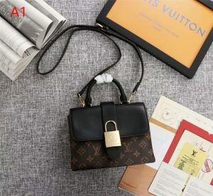 Bán phổ biến mới PU Leather Louis Vuitton Vuitton Túi 4 -Molor Develop