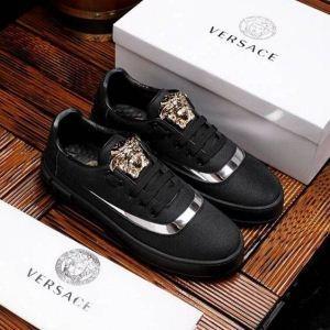 Mùa này đặc biệt phổ biến Versace Versace Casual Shoes 2 Lựa chọn màu 2019 Mùa xuân / Mùa hè mới