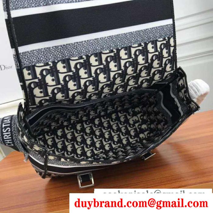 春夏で定番コレクション dior oblique diorcamp messenger bag ディオール レディース ショルダーバッグ コピー m1291vriw_m928