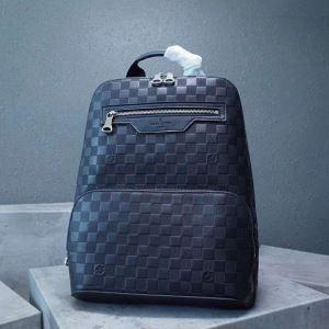 Bộ sưu tập để tạo ra những bộ trang phục thông thường Louis Vuitton Louis Vuitton Đàn ông Backpack lớn -Capacity Black N41045