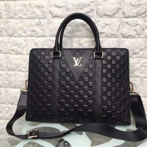 Bộ sưu tập phổ biến hoàn hảo cho việc sử dụng hàng ngày Louis Vuitton Louis Vuitton Bag Business Business Black