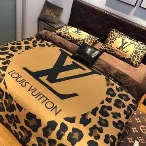 Được đề xuất vào mùa thu và mùa đông 2019 Louis Vuitton Louis Vuitton Bedding 4 -BEIECE SET hoàn hảo cho mùa thu và mùa đông.