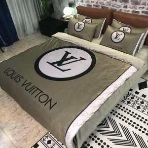 Bộ ga giường Louis Vuitton Bedding 4 -Piece Set Thu đông 2019 