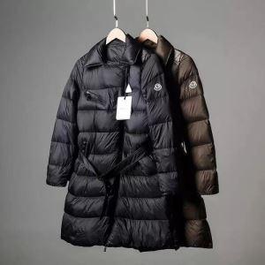 Dễ dàng cảm thấy áo khoác xuống thời thượng 2019 Mùa thu / mùa đông, đề xuất Moncler Moncler Multcolor _ Moncler Moncler_ Thương hiệu giá rẻ 