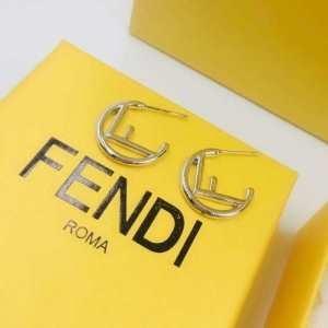 Fendi Winter Fashion Corde Một loạt các thời trang mùa đông Fendi một chiếc Pierce Pierce _ Fendi Fendi_ Thương hiệu giá rẻ 