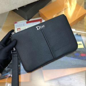 Cộng với Dior Dior Office Corde cũng có một túi nhút nhát và có bầu không khí hiên nhà