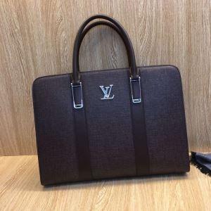 Một túi kinh doanh với hỗn hợp mới ở Louis Vuitton liên tục Louis Vuitton _ Louis Vuitton Louis Vuitton_ Thương hiệu giá rẻ (lớn nhất )