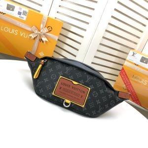 Louis Vuitton Sự tồn tại của các túi Louis Vuis thời trang Louis Louis _ Louis Vuitton Louis Vuitton_ Thương hiệu giá rẻ 