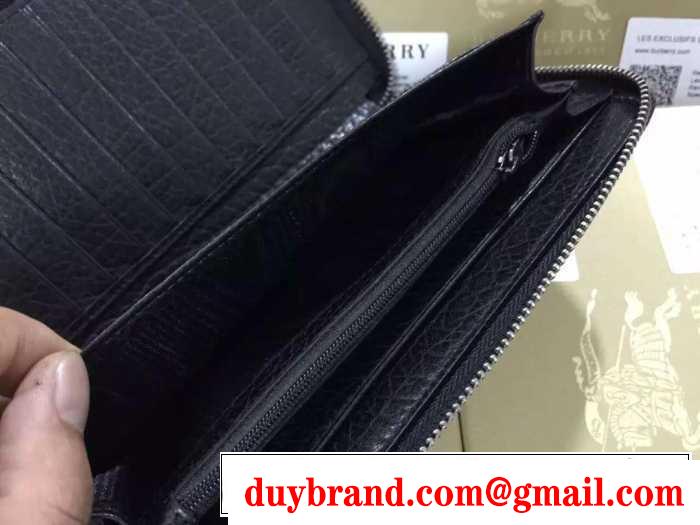 上品で幅広い　 burberry バーバリー 使い勝手も良いアイテム　 ビジネスケース 財布