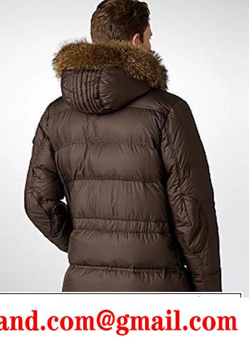 軽くて暖か　MONCLER モンクレール　立体感が魅力で　秋冬新作 メンズダウンジャケット .