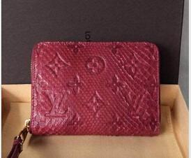 Rare Louis Vuitton Precious Python Wallet Exotic Leather Red_ Louis Vuitton Louis Vuitton_ Thương hiệu giá rẻ (lớn nhất )