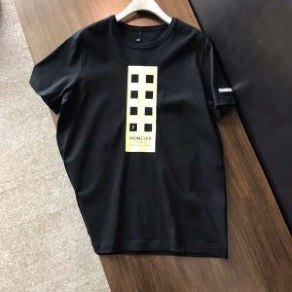SHORT -SLEEVED T -SHIRT Màu sắc hấp dẫn bằng cách sử dụng một mặt hàng hợp thời trang cho mùa xuân / mùa hè 2019 Moncler moncler _ tay áo ngắn T -shirt