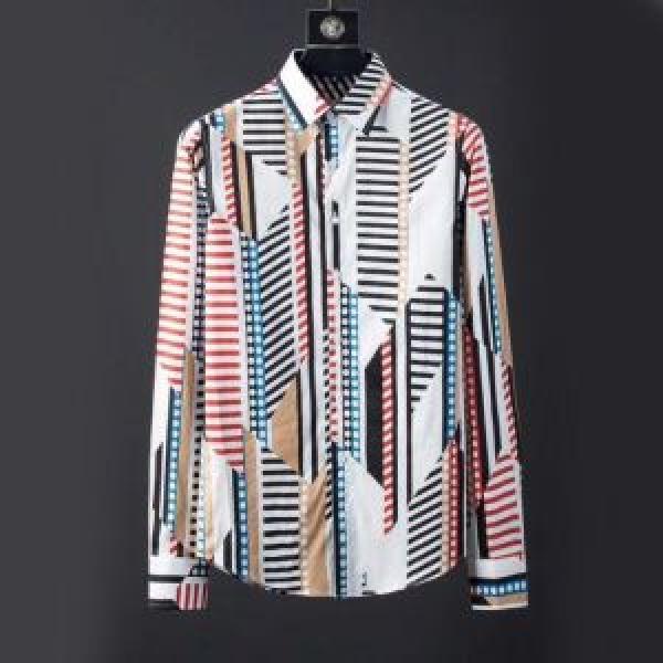 Tay áo dài/dài t/dài t/dài t -shirt phong cách tinh vi Burberry Burberry 2019 Xu hướng mùa xuân/hè của thời trang