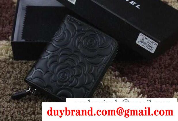素敵な財布コピー ミニラウンドファスナーウォレットｃｃロゴ 花柄ブラック