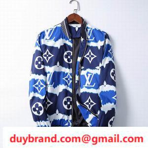 Thời trang Tối cao Le Vuitton Hợp tác áo khoác da Louis Vuitton × Sân vận động tối cao Monogram